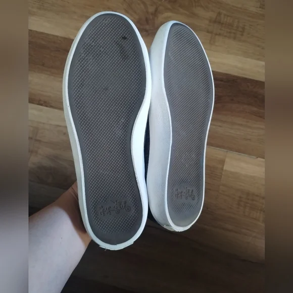Coach Empire Sneakers 7.5 - Picture 6 of 12